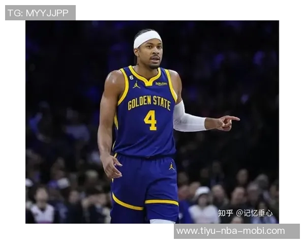 库明加成功指挥库里换防盖掉约基奇勾手展现防守实力