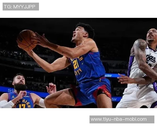 斯潘塞琼斯分享生活便利球馆附近公寓无车出行借队友车辆解决问题