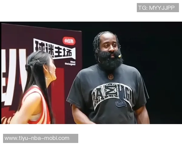 哈登感慨约翰郝即将获得硕士学位自己却未完成大学学业